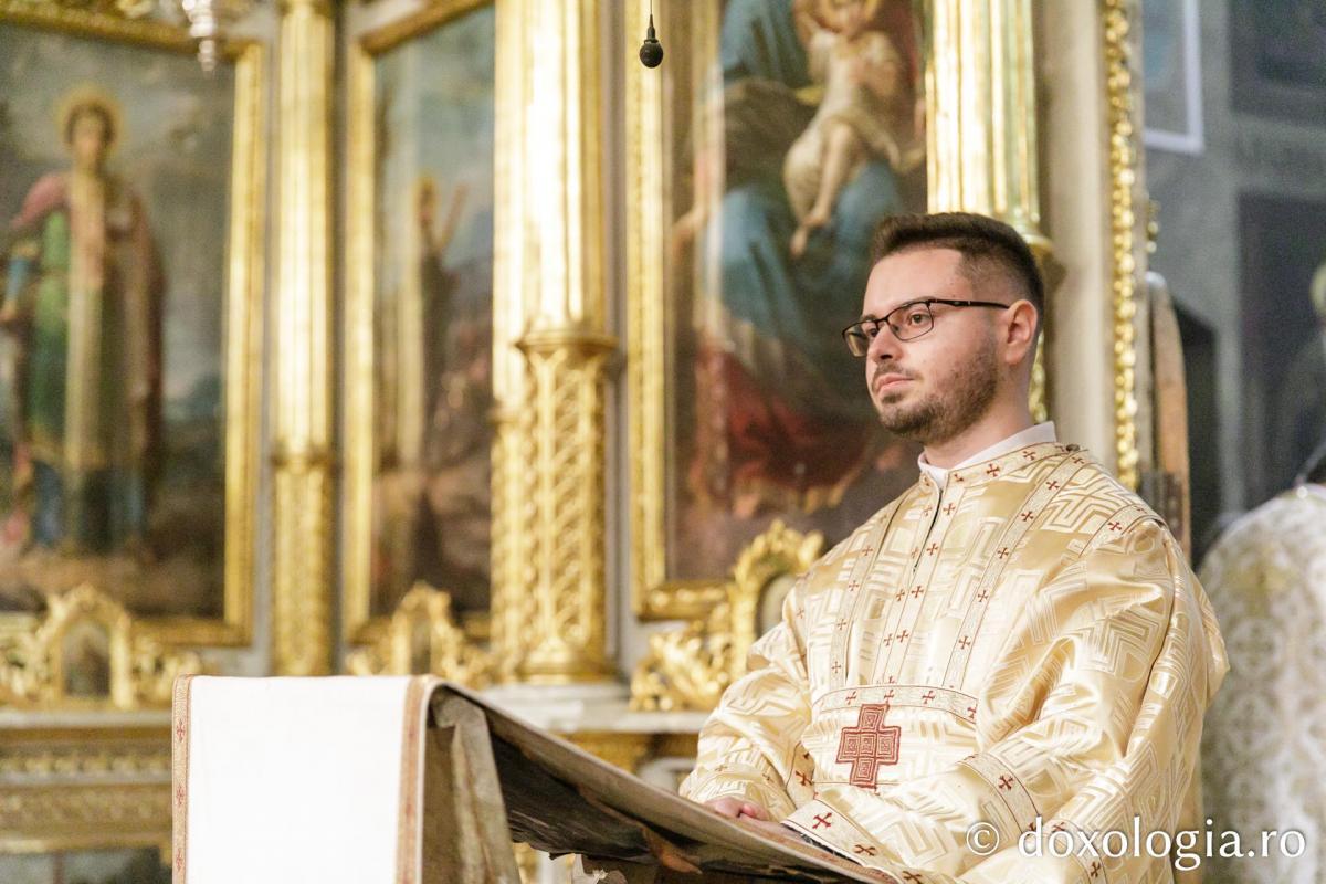 Liturghie arhierească la Catedrala Mitropolitană din Iași  în cinstea Sfinților Trei Ierarhi / Foto: pr. Silviu Cluci